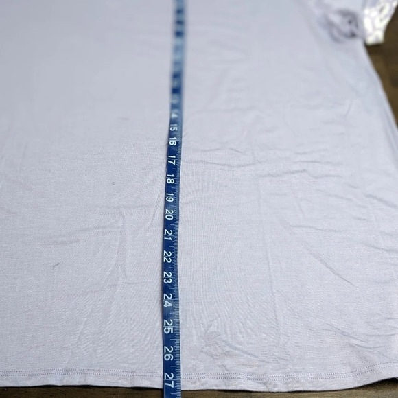 Lavender short sleeved blouse with details XL - Picture 3 of 5